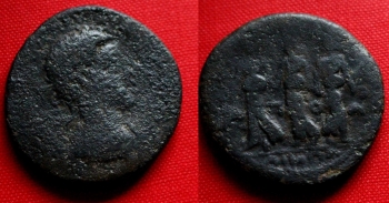 Commodus, three nymphs